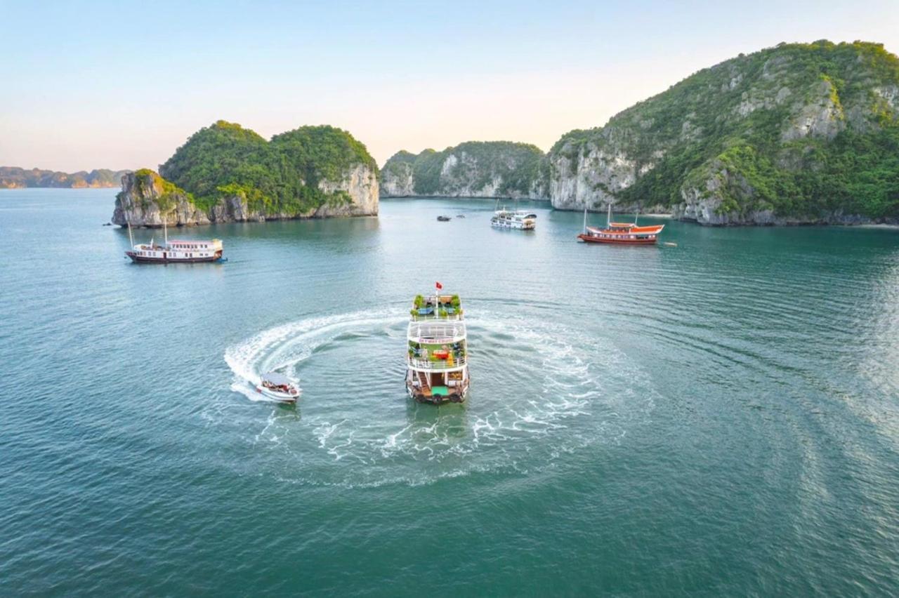 Nhat Anh Hotel Cat Ba Dong Khe Sau Bagian luar foto